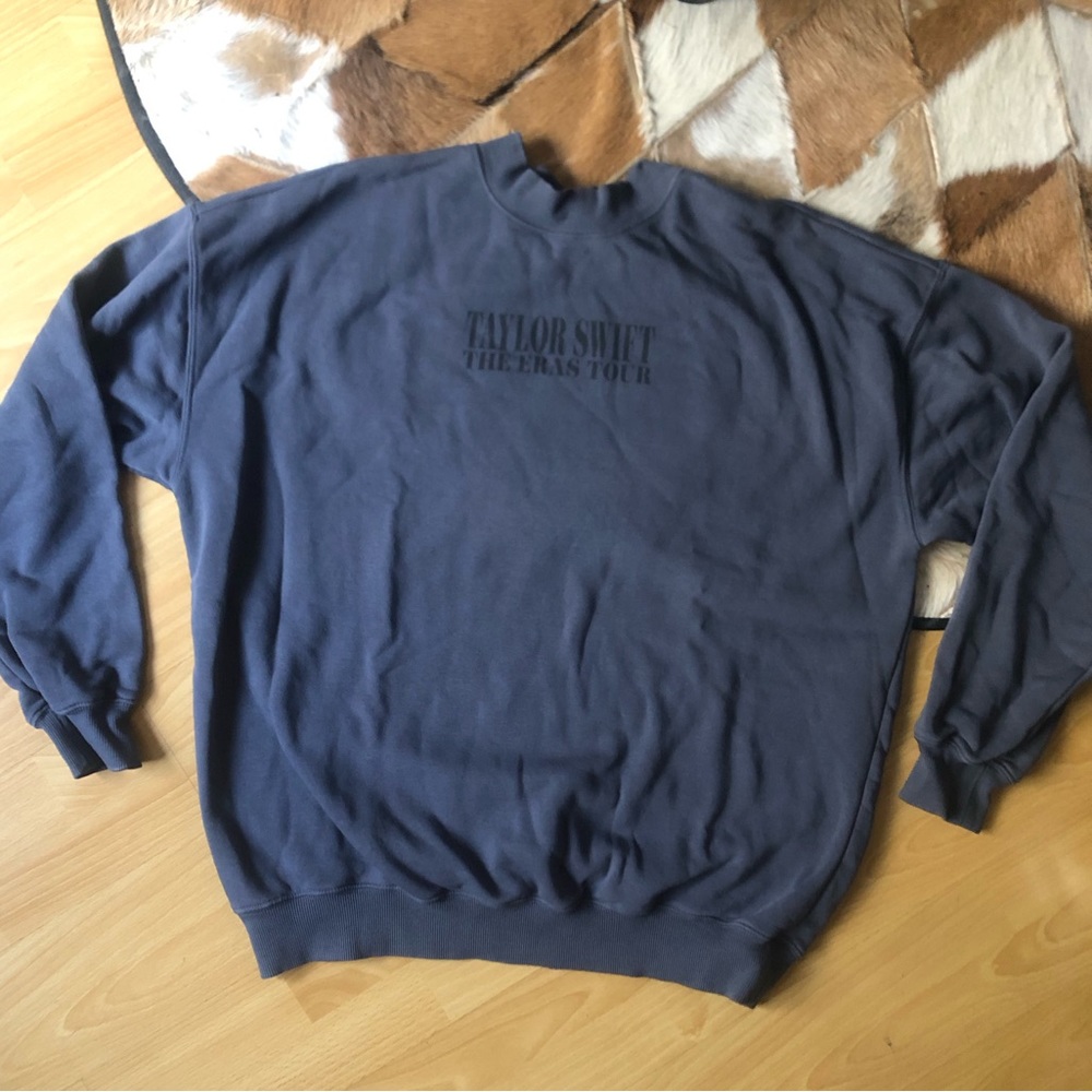 Authentic Taylor Swift Eras tour crewneck - Picture 3 of 5